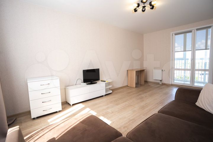 2-к. квартира, 70 м², 9/17 эт.