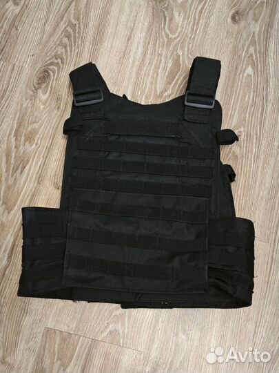 Тактический бронежилет