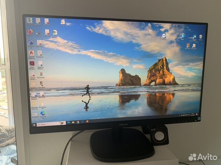 Монитор Philips 27
