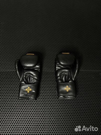 Боксерские перчатки Manto