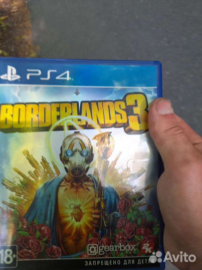 Продам ps 4 за 25 к. Небольшой торг уместен