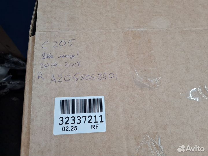 Фара правая Mercedes C-klasse W205 2014