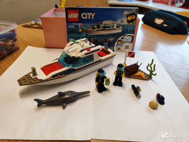 Lego City 60221 лодка дайвинг