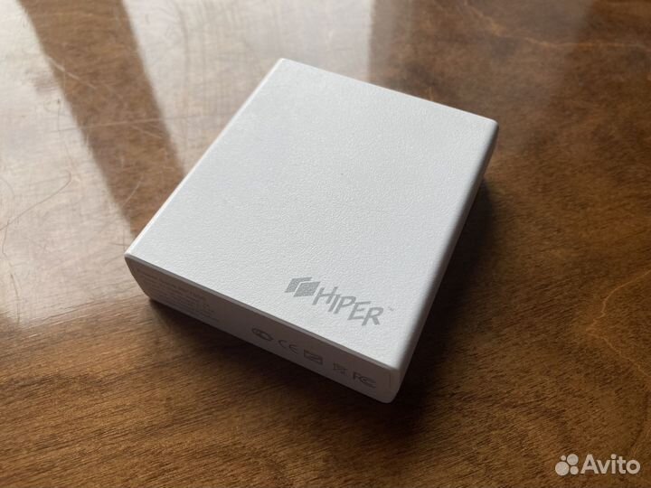 Powerbank / павербанк Hiper + провод для зарядки