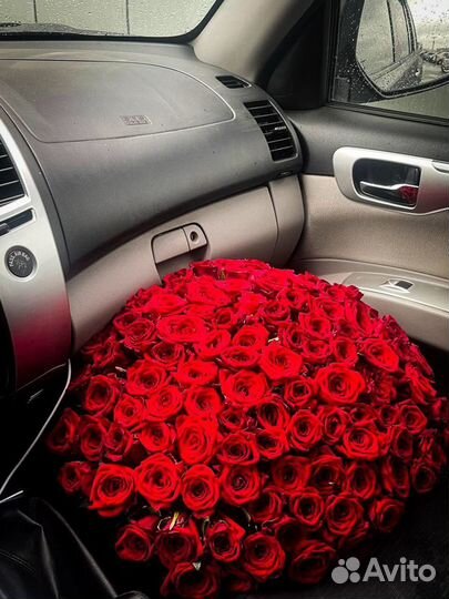 Букеты из 101 розы