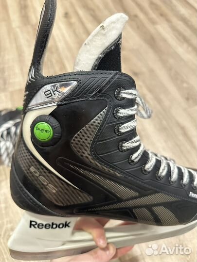 Коньки хоккейные Reebok 9K,налокотники RS