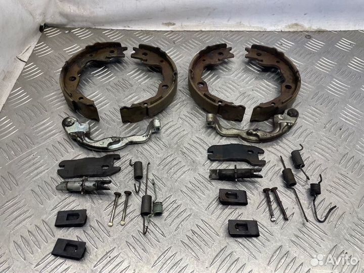 Ремкомплект стояночного тормоза Nissan X-Trail T31