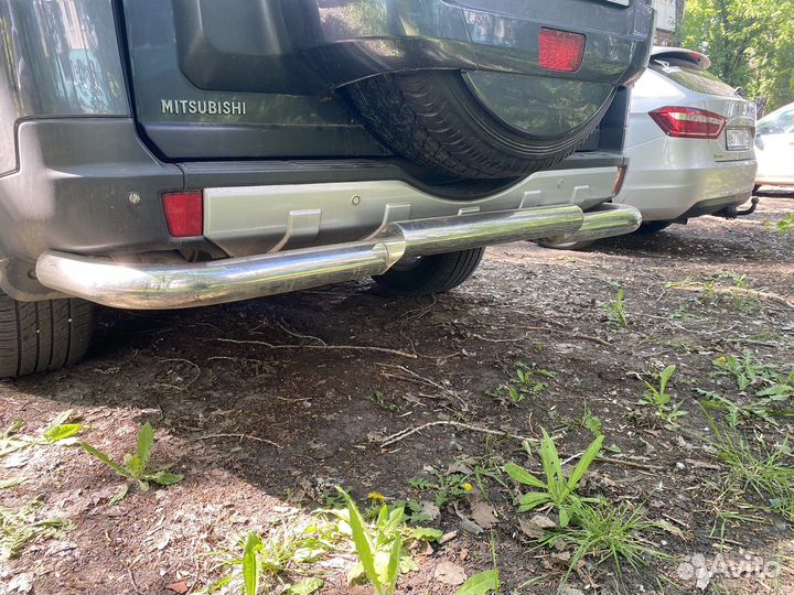 Защита заднего бампера pajero4