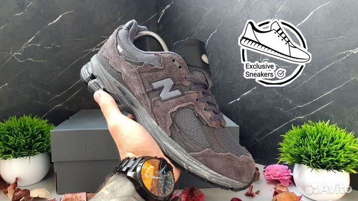 Кроссовки New Balance 2002r