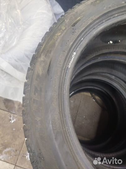 Bridgestone Blizzak RFT 245/50 R18 100H