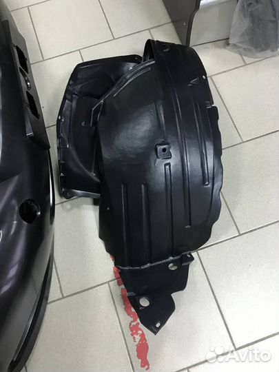 Подкрылок левый Ниссан Кашкай