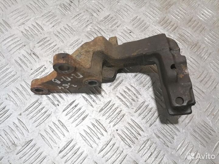 Кронштейн двигателя Kia Spectra 2001-2011