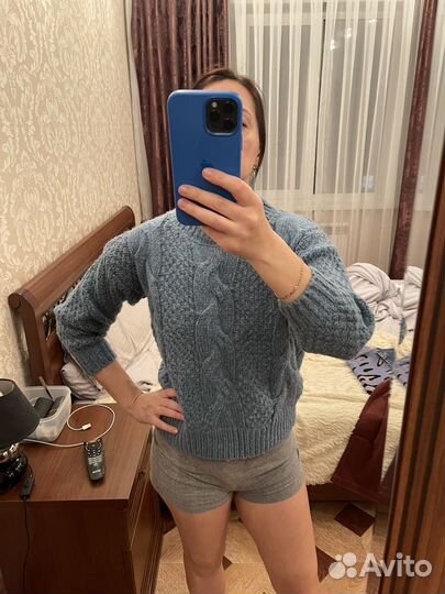 Свитер женский теплый