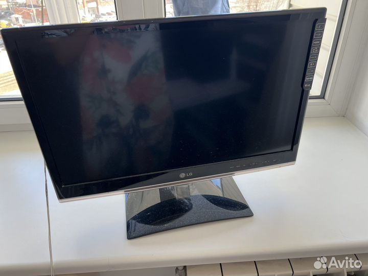 Монитор LG 23 DM2350D-PZM