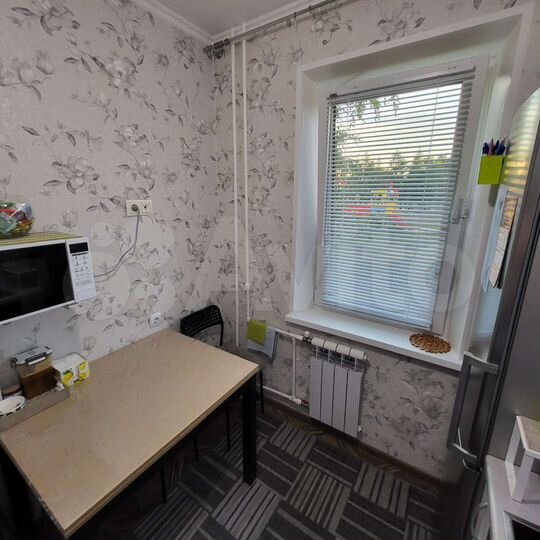 2-к. квартира, 38 м², 1/5 эт.
