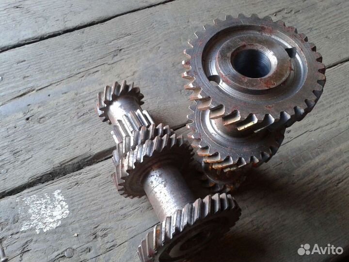 Блоки шестерен к кпп газ24