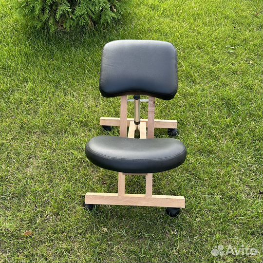 Коленный стул