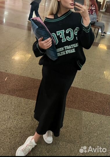 Свитер женский