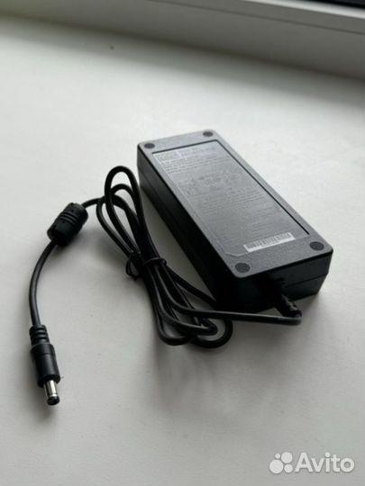 Блок питания для ноутбука