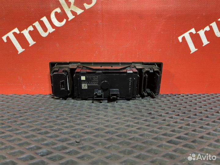 Блок переключателей Volvo FH