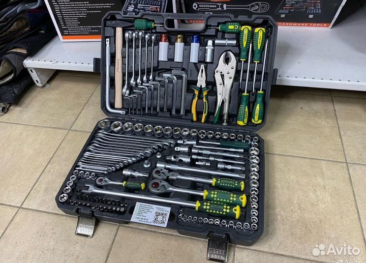 Набор инструментов ключей