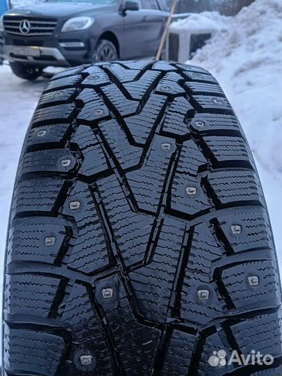 Pirelli Ice Zero 205/60 R16 96T