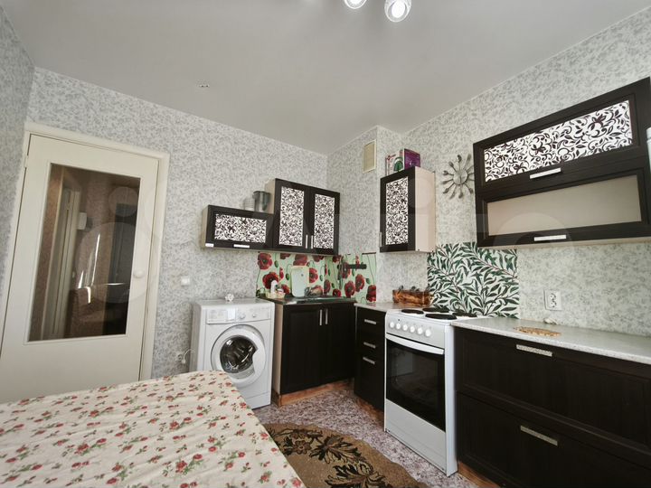 1-к. квартира, 32 м², 8/9 эт.