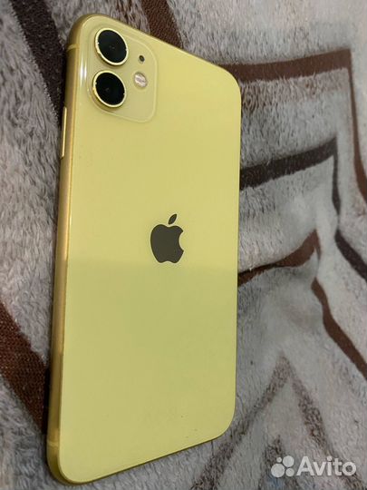 iPhone 11, 64 ГБ