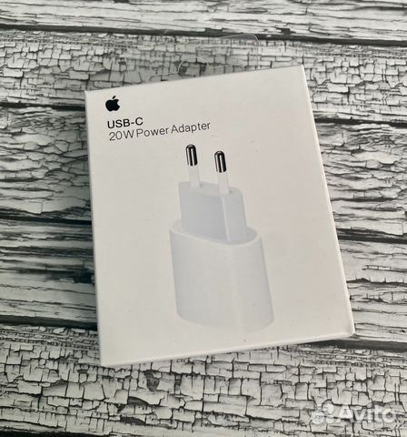 Блок быстрой зарядки 20w iPhone Lightning /Type-C