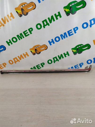 Направляющая сдвижной правой двери Ford-Форд Tran