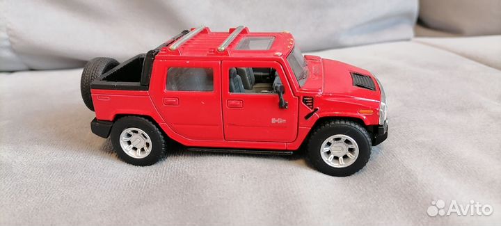 Модель автомобиля Hummer H2