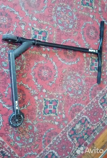 Трюковой самокат Hipe h12