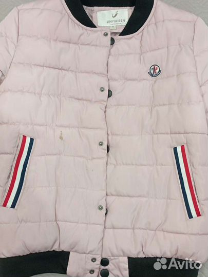 Отдам куртку демисезонную р. 42- 44