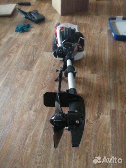 Лодочный мотор