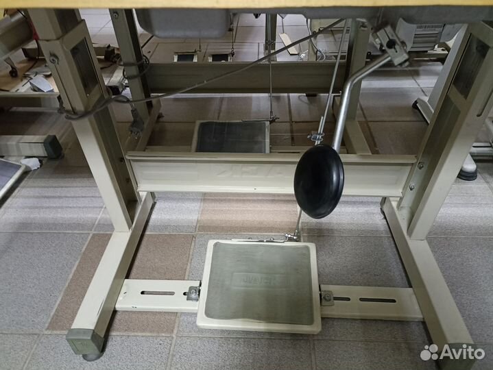 Прямострочная швейная машина Jack JK-8720 Б/У