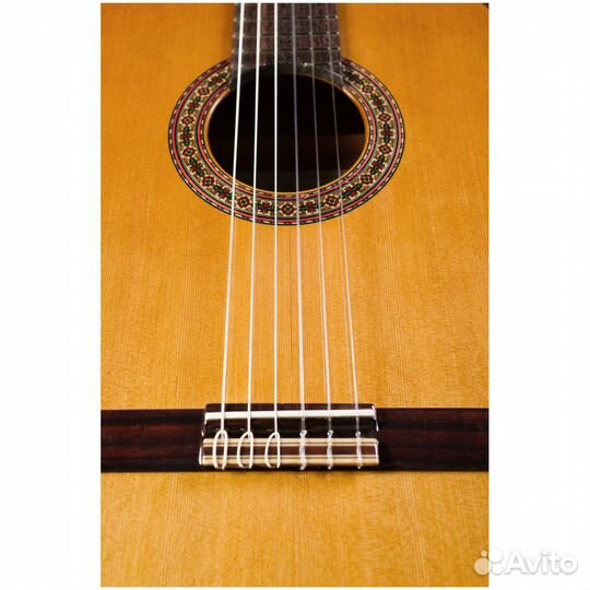Классическая гитара Perez 630 Cedar