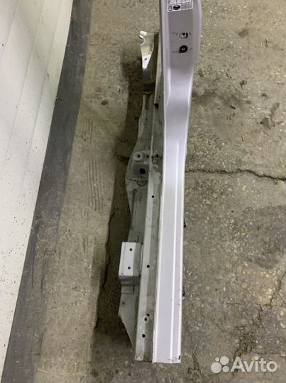 Порог левый Ford Focus 3