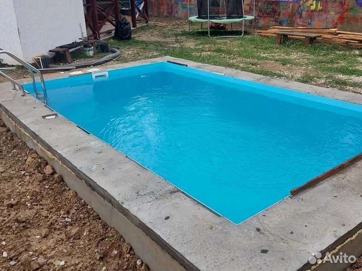 Пластиковый бассейн