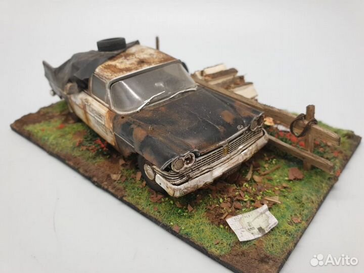 Диорама Plymouth Savoy