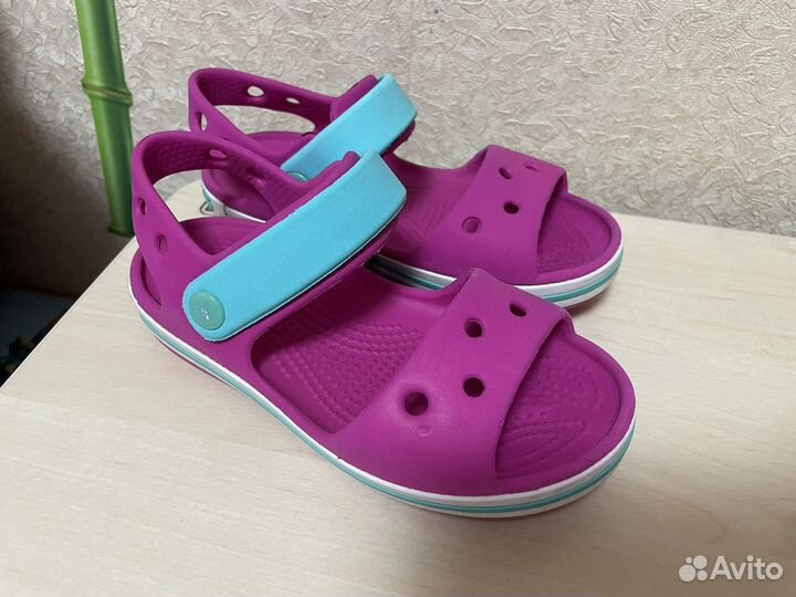 Сандали crocs C10