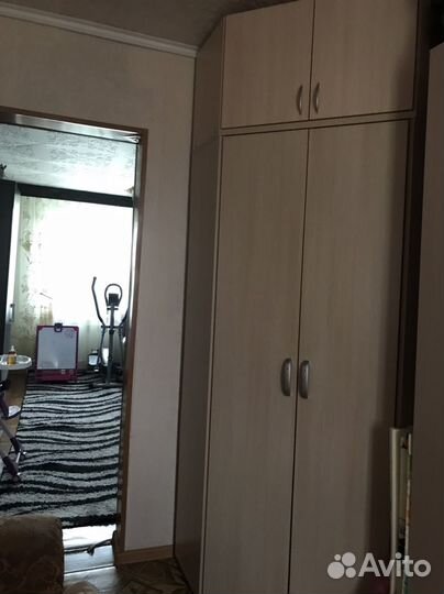 Угловой шкаф