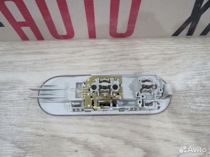 Плафон салонный Renault Sandero 2