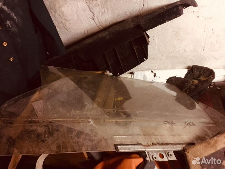 Стекла двери ока