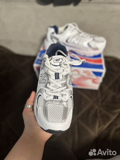 Кроссовки New Balance 530