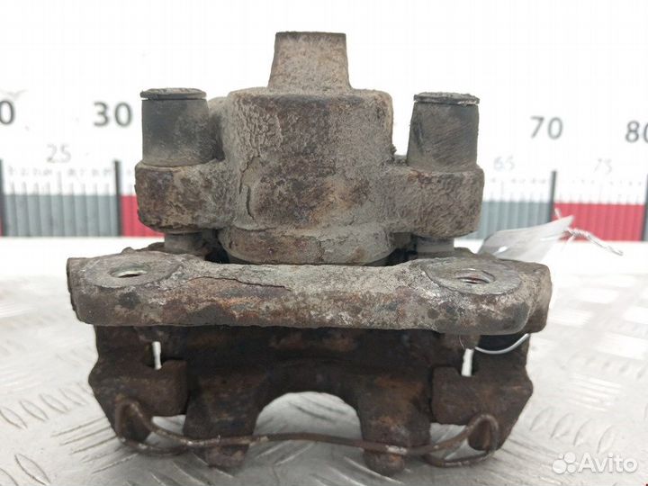 Суппорт задний левый для Volvo S60 1