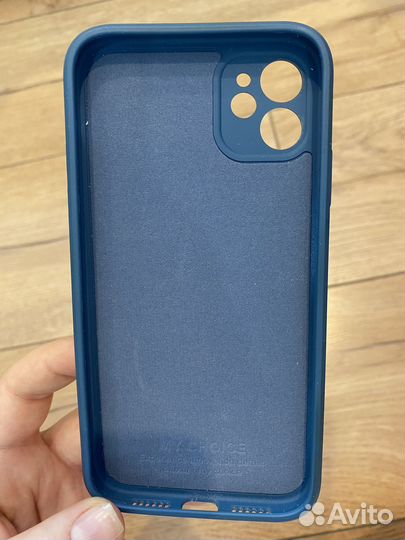 Чехол на iPhone 11 синий