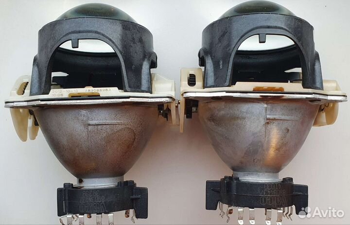 Линзы оригинал Valeo вольво хс60 + лампы