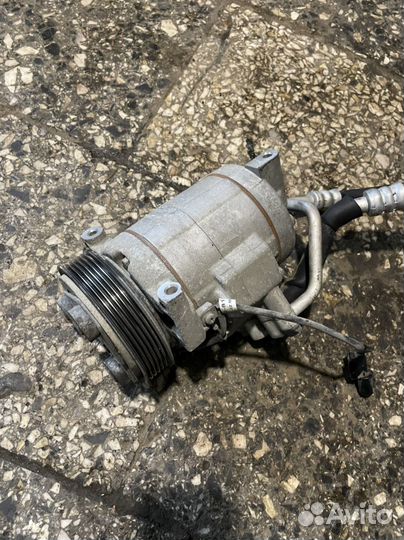 Компрессор кондиционера halla priora