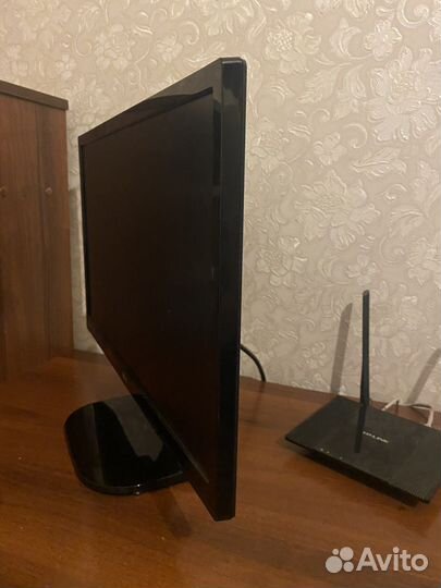 Монитор LG