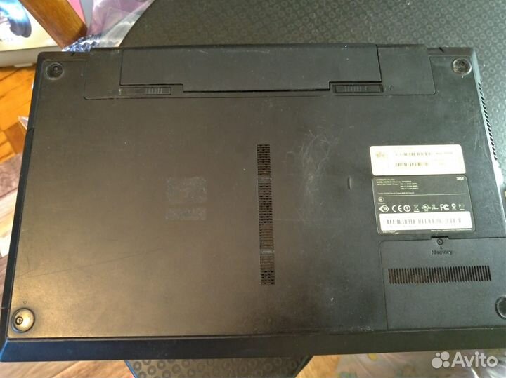 Ноутбук Samsung Intel Core i3 GeForce GT 520MX